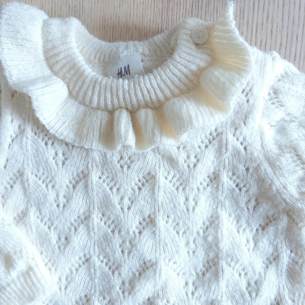 H&M Sweater Set Cream Pointelle Knit Ruffle Collar Pants Baby 6 Months